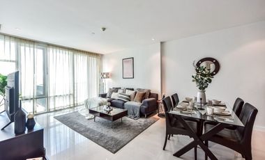 À vendre 2 chambres condo à Khlong Toei, Bangkok