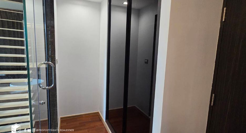 Wohnung zur Miete mit 2 Zimmer in Watthana, Bangkok