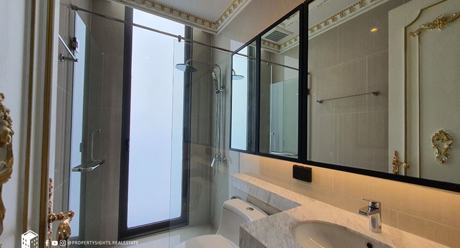 For rent 4 ベッドルーム townhouse in Khlong Toei, Bangkok