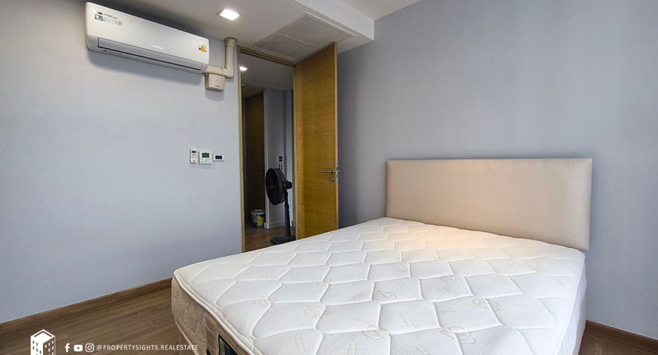 For rent 2 bedrooms condo in Khlong Toei, Bangkok