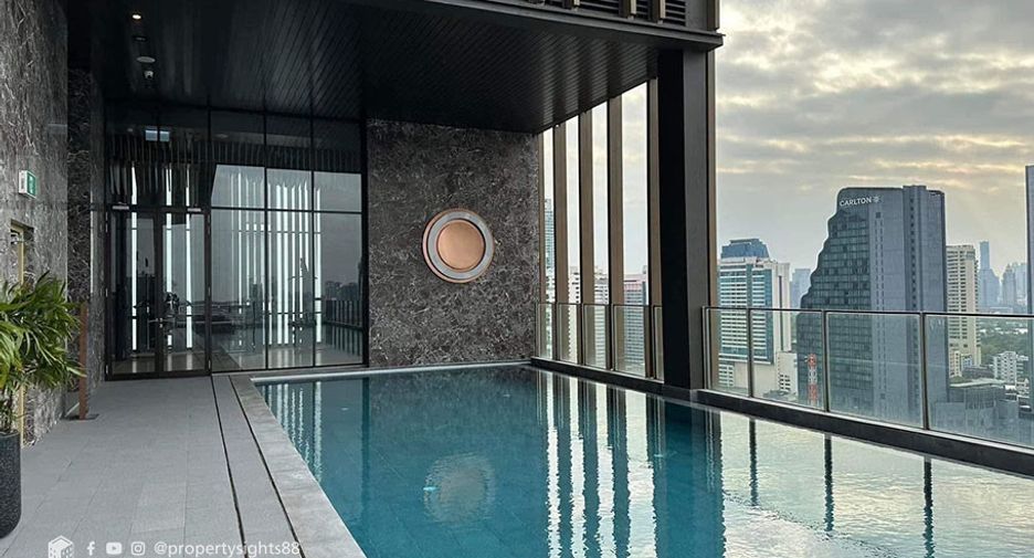 For rent 2 ベッドルーム condo in Watthana, Bangkok