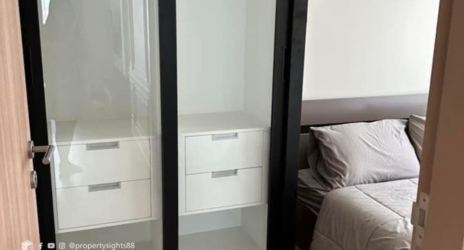 For rent 2 ベッドルーム condo in Watthana, Bangkok