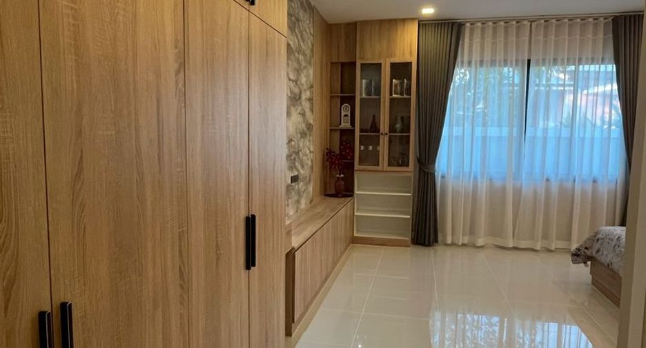 Haus zum Kauf mit 3 Zimmer in East Pattaya, Pattaya
