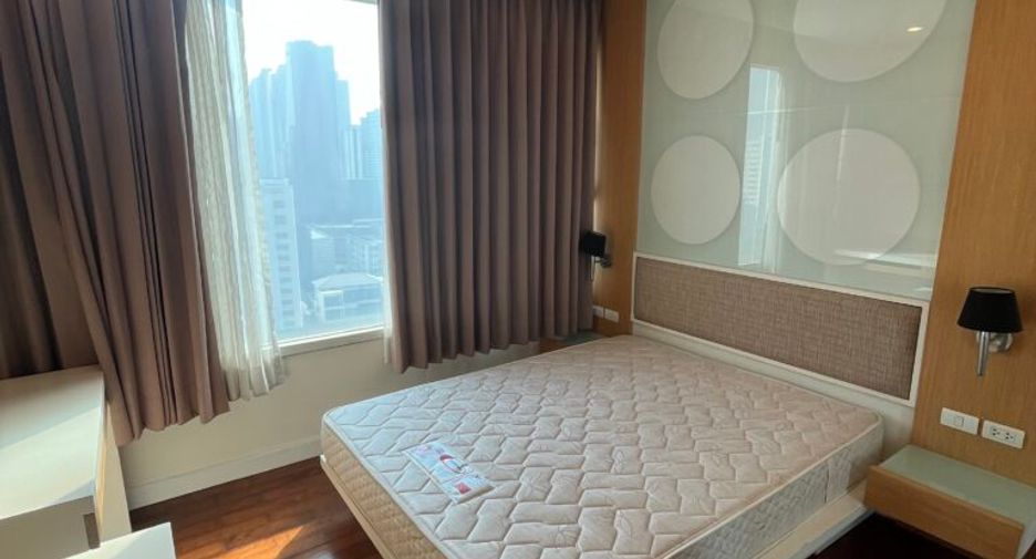 ให้เช่า 3 ห้องนอน คอนโด ใน วัฒนา, กรุงเทพฯ