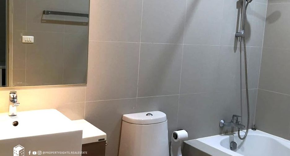 Condo en alquiler de 1 habitaciones en Khlong Toei, Bangkok