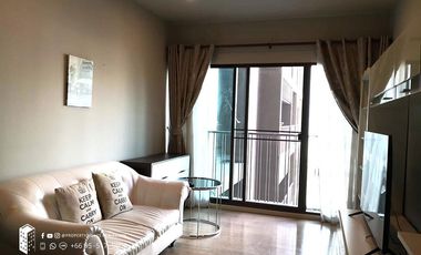 Condo en alquiler de 1 habitaciones en Khlong Toei, Bangkok