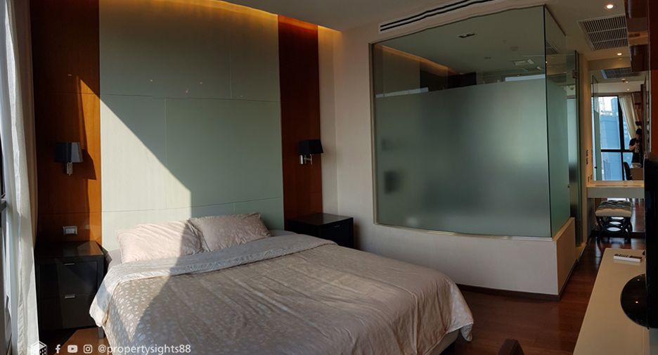 ให้เช่า 2 ห้องนอน คอนโด ใน คลองเตย, กรุงเทพฯ