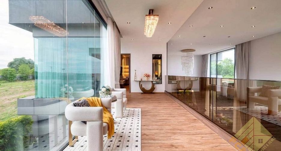 À vendre 5 chambres maison à East Pattaya, Pattaya