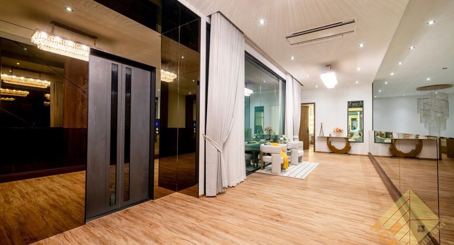 À vendre 5 chambres maison à East Pattaya, Pattaya