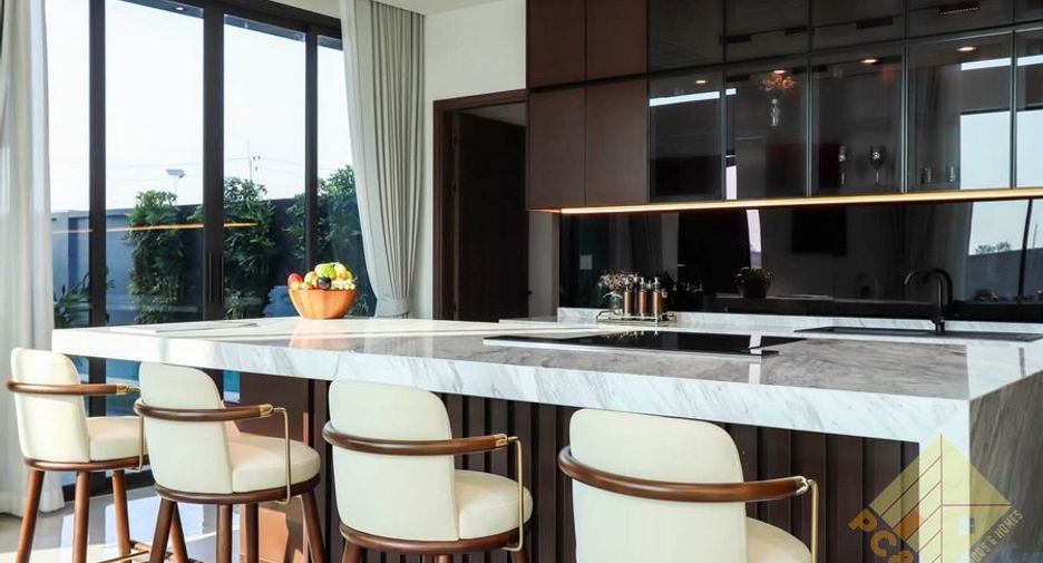 À vendre 5 chambres maison à East Pattaya, Pattaya