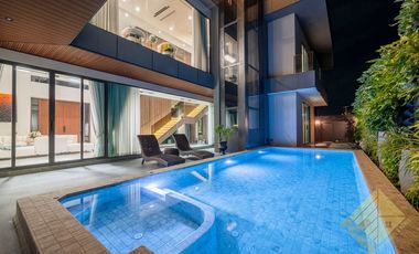 À vendre 5 chambres maison à East Pattaya, Pattaya