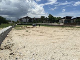 Terreno en venta en Ban Laem, Phetchaburi