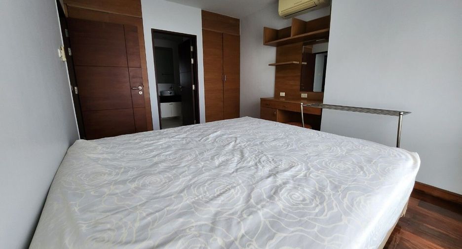 For rent and for sale 2 bedrooms condo in Watthana, Bangkok