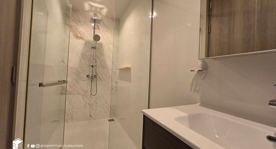 Wohnung zur Miete mit 2 Zimmer in Watthana, Bangkok