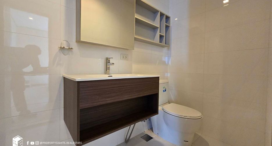 Wohnung zur Miete mit 2 Zimmer in Watthana, Bangkok