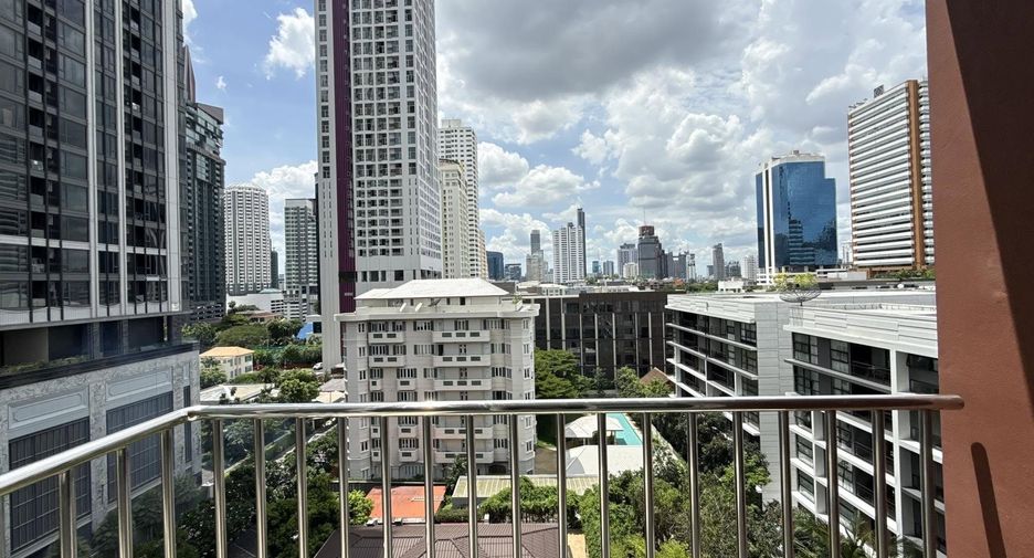 Wohnung zum Kauf mit 2 Zimmer in Khlong Toei, Bangkok