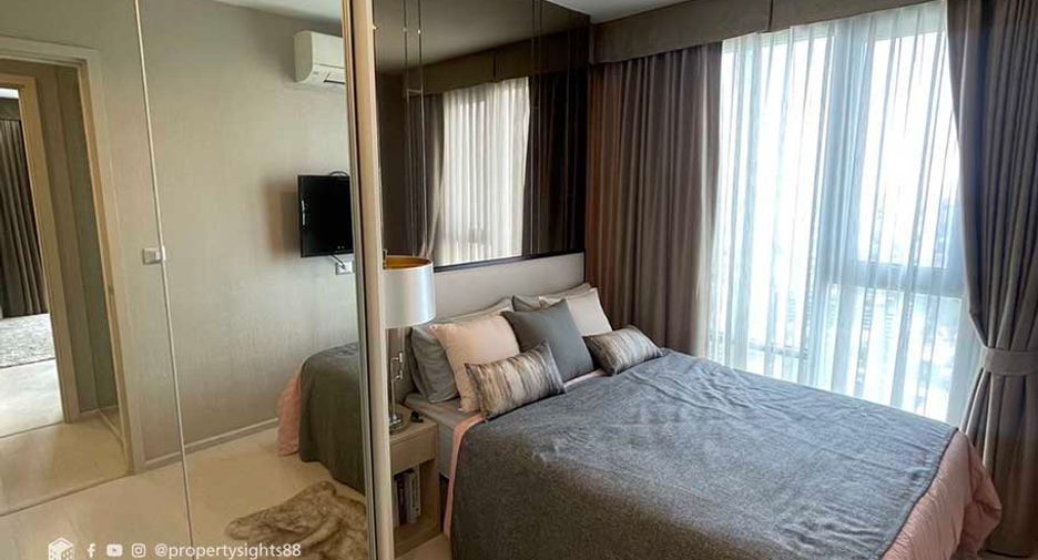 For rent 2 bedrooms condo in Khlong Toei, Bangkok