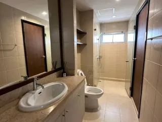出租 3 卧室 公寓式住宅 在 Khlong Toei, 曼谷