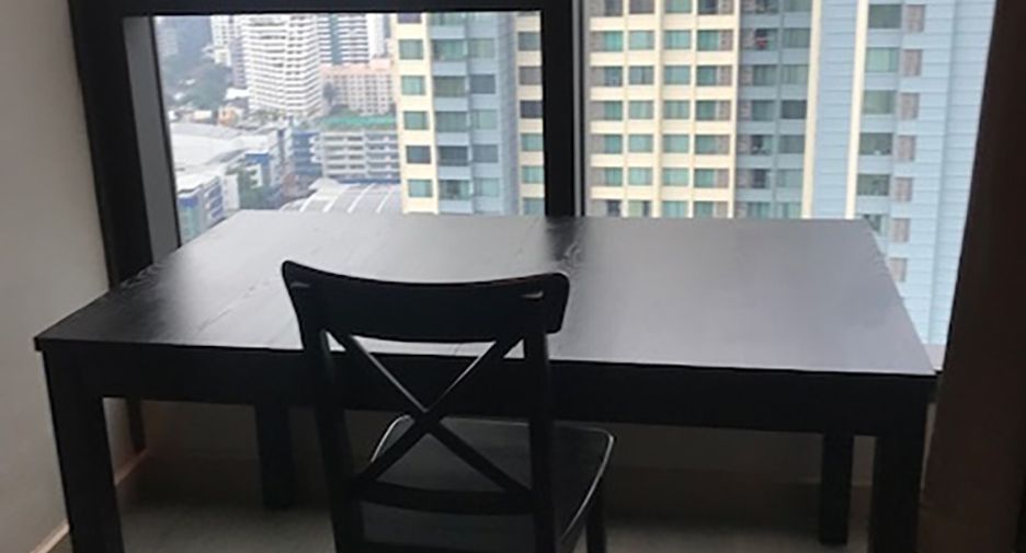 Condo en alquiler de 2 habitaciones en Watthana, Bangkok