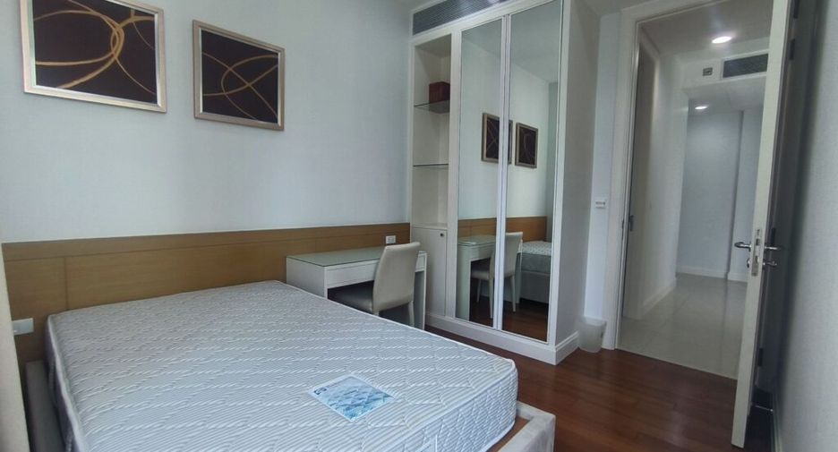 Wohnung zur Miete mit 2 Zimmer in Pathum Wan, Bangkok