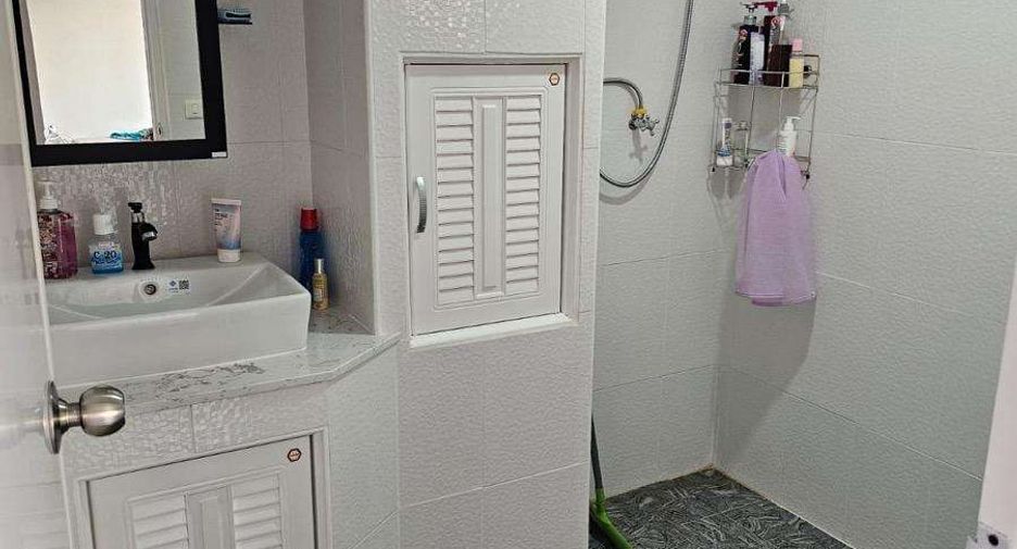 For rent 2 bedrooms condo in Mueang Chiang Mai, Chiang Mai