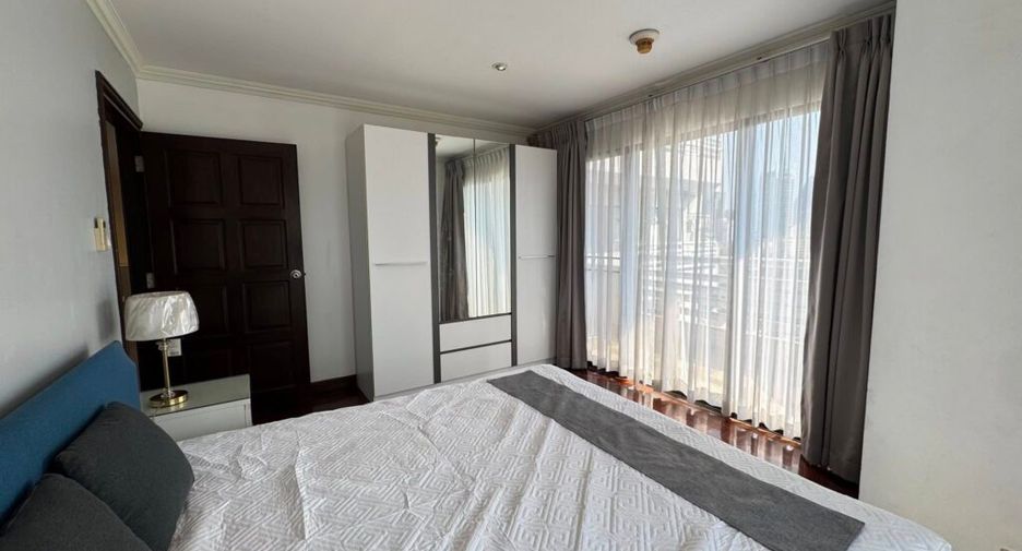 Wohnung zur Miete mit 3 Zimmer in Watthana, Bangkok