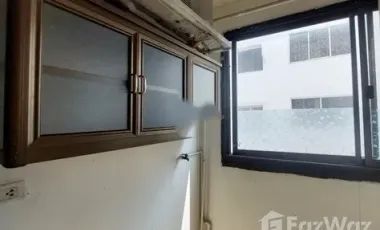 For sale 1 bed condo in Lat Krabang, Bangkok