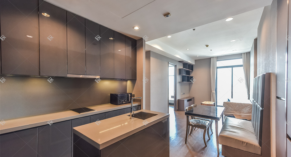 For sale 3 bedrooms condo in Sathon, Bangkok