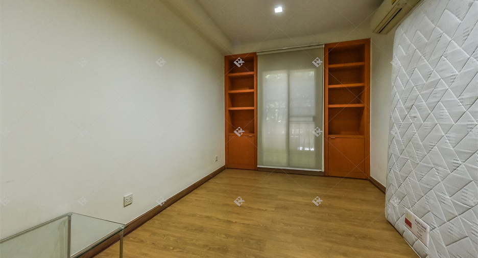 For sale 2 bedrooms condo in Pathum Wan, Bangkok