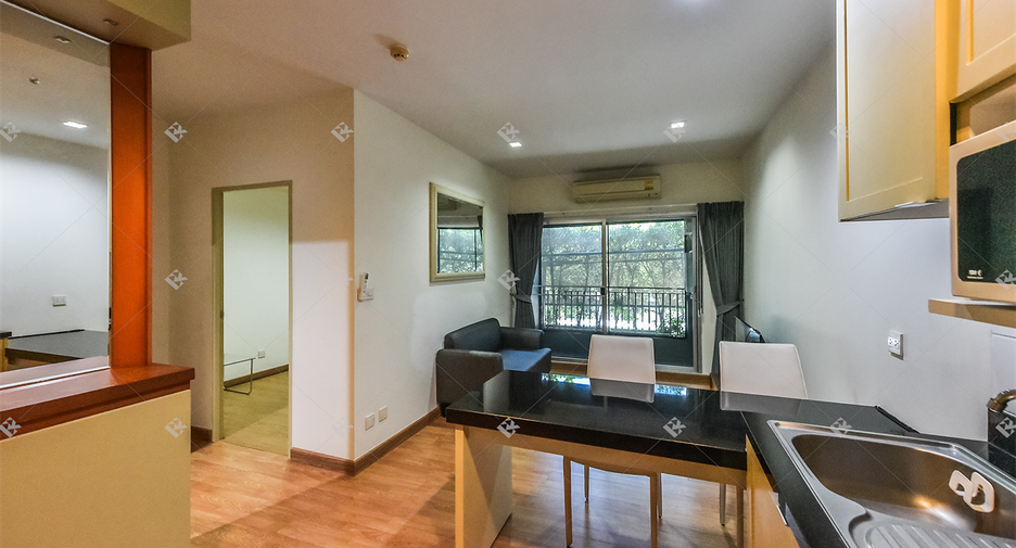 For sale 2 bedrooms condo in Pathum Wan, Bangkok