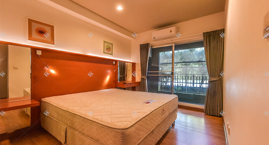 For sale 2 bedrooms condo in Pathum Wan, Bangkok