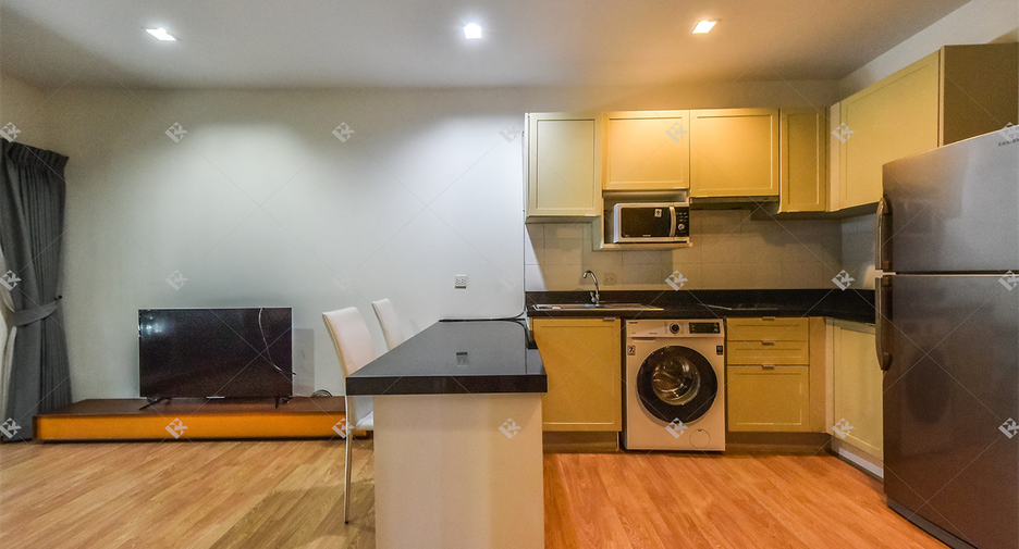 For sale 2 bedrooms condo in Pathum Wan, Bangkok