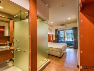 For sale 2 bedrooms condo in Pathum Wan, Bangkok