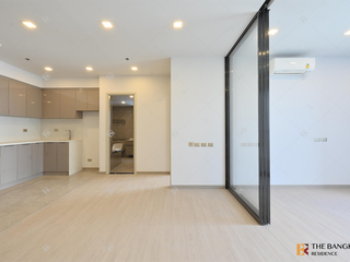 For sale 1 bed condo in Huai Khwang, Bangkok