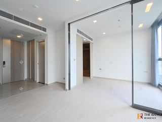 For sale 1 bed condo in Huai Khwang, Bangkok