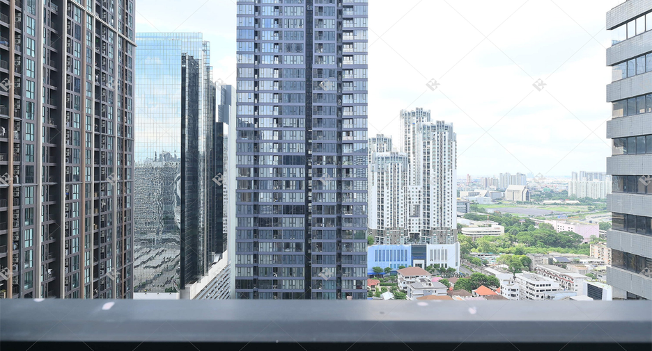 Condo en venta de 1 habitaciones en Huai Khwang, Bangkok