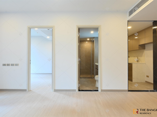For sale 1 bed condo in Huai Khwang, Bangkok