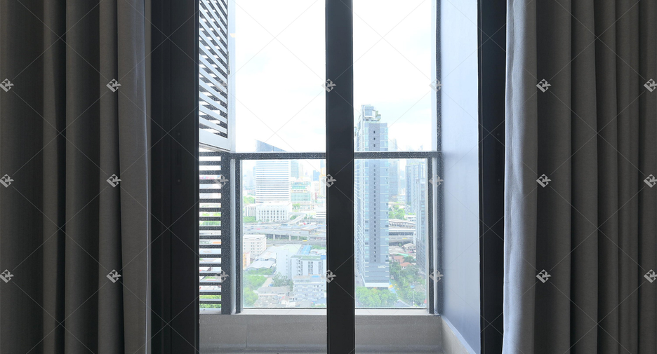 出售 1 卧室 公寓 在 Huai Khwang, 曼谷