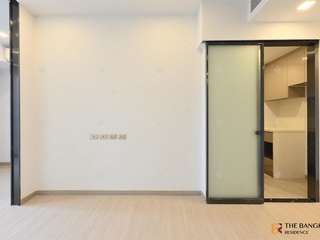 For sale 1 bed condo in Huai Khwang, Bangkok