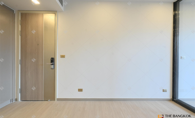 For sale 1 bed condo in Huai Khwang, Bangkok