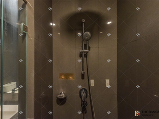 For rent 2 bedrooms condo in Bang Rak, Bangkok