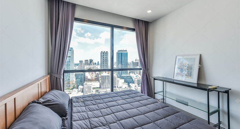 À louer 2 chambres condo à Bang Rak, Bangkok