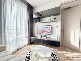 For rent 2 bedrooms condo in Phaya Thai, Bangkok