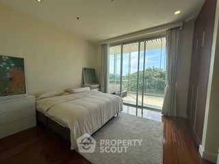 For sale 3 ベッドルーム condo in Bang Lamung, Chonburi