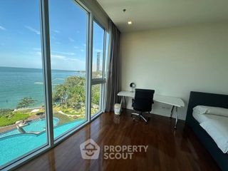 For sale 3 ベッドルーム condo in Bang Lamung, Chonburi