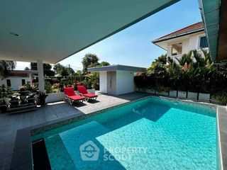 For sale 3 bedrooms villa in Bang Lamung, Chonburi