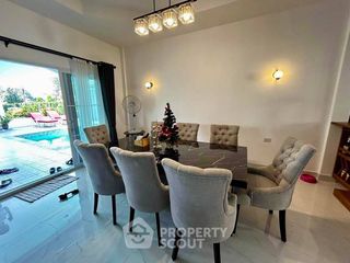 For sale 3 bedrooms villa in Bang Lamung, Chonburi