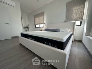 For sale 4 bedrooms house in Lat Krabang, Bangkok