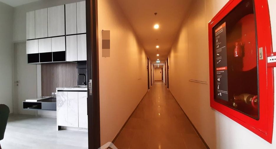 For sale 1 bed condo in Phra Khanong, Bangkok