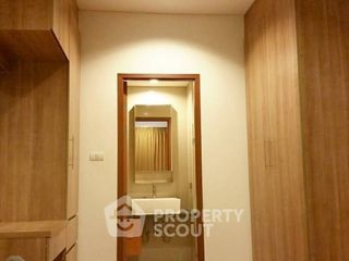 For sale 1 bed condo in Khlong San, Bangkok